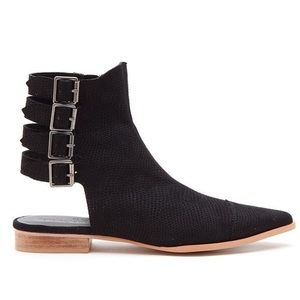 Coconut Matisse black Edgar bootie cut out buckle